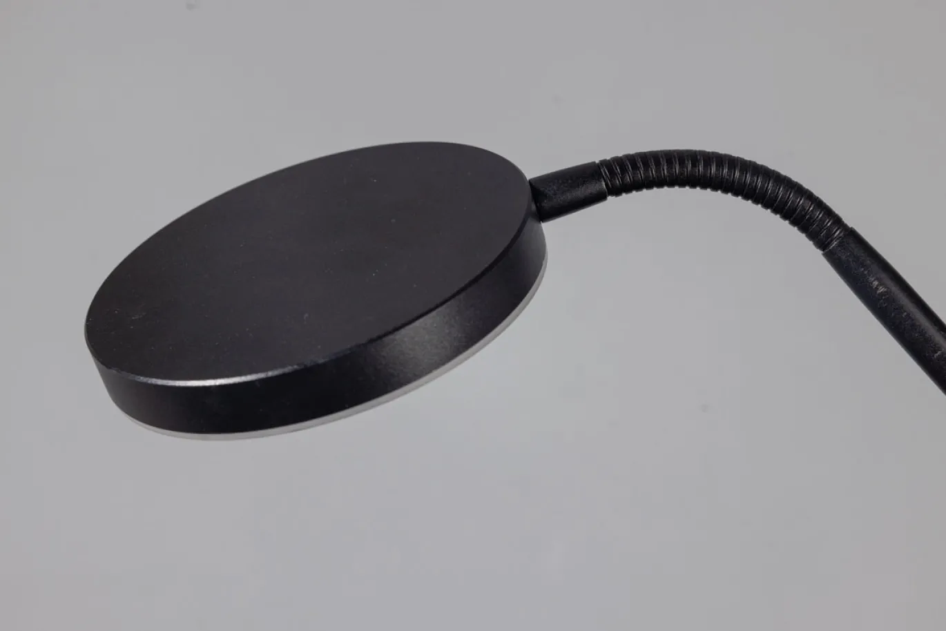 Vloerlamp Duuk Oplaadbaar Zwart - Giga Meubel