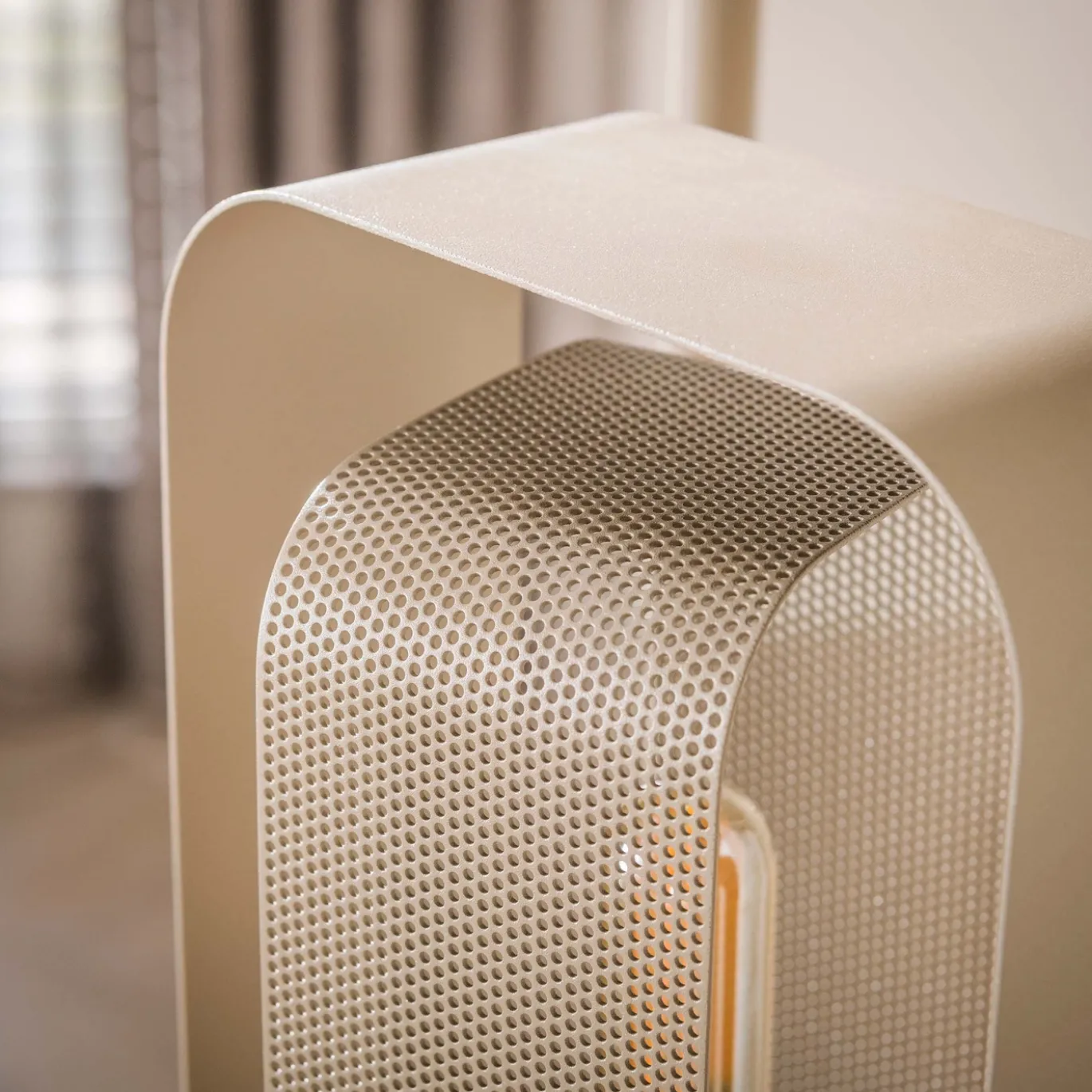 Vloerlamp Mesh Rotate Getrapt 3-Lichts Beige - Giga Meubel
