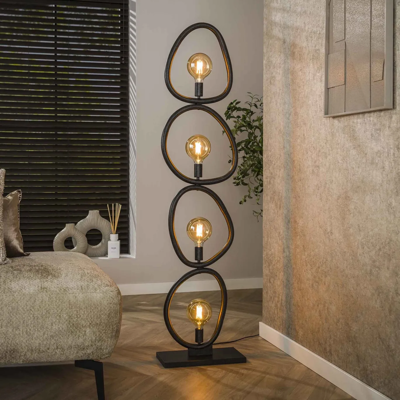 Vloerlamp Pebble 4-Lichts Zwart - Giga Meubel