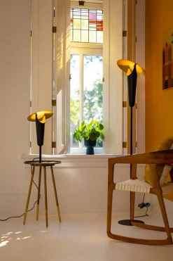 Vloerlamp The Britt Zwart/Messing - Giga Meubel