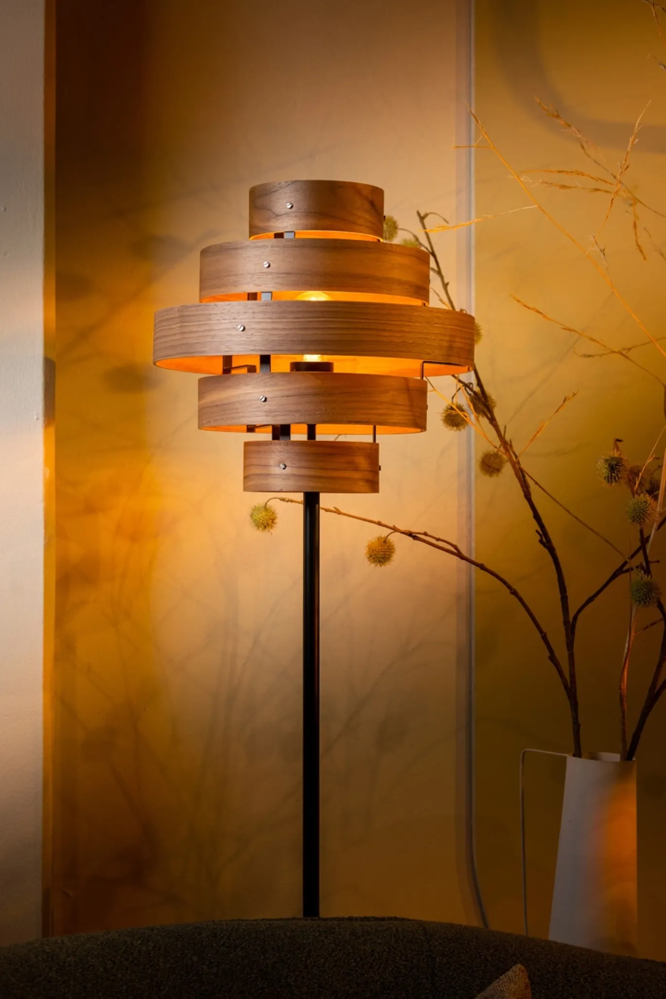 Vloerlamp Walnut Hout 185cm - Giga Meubel