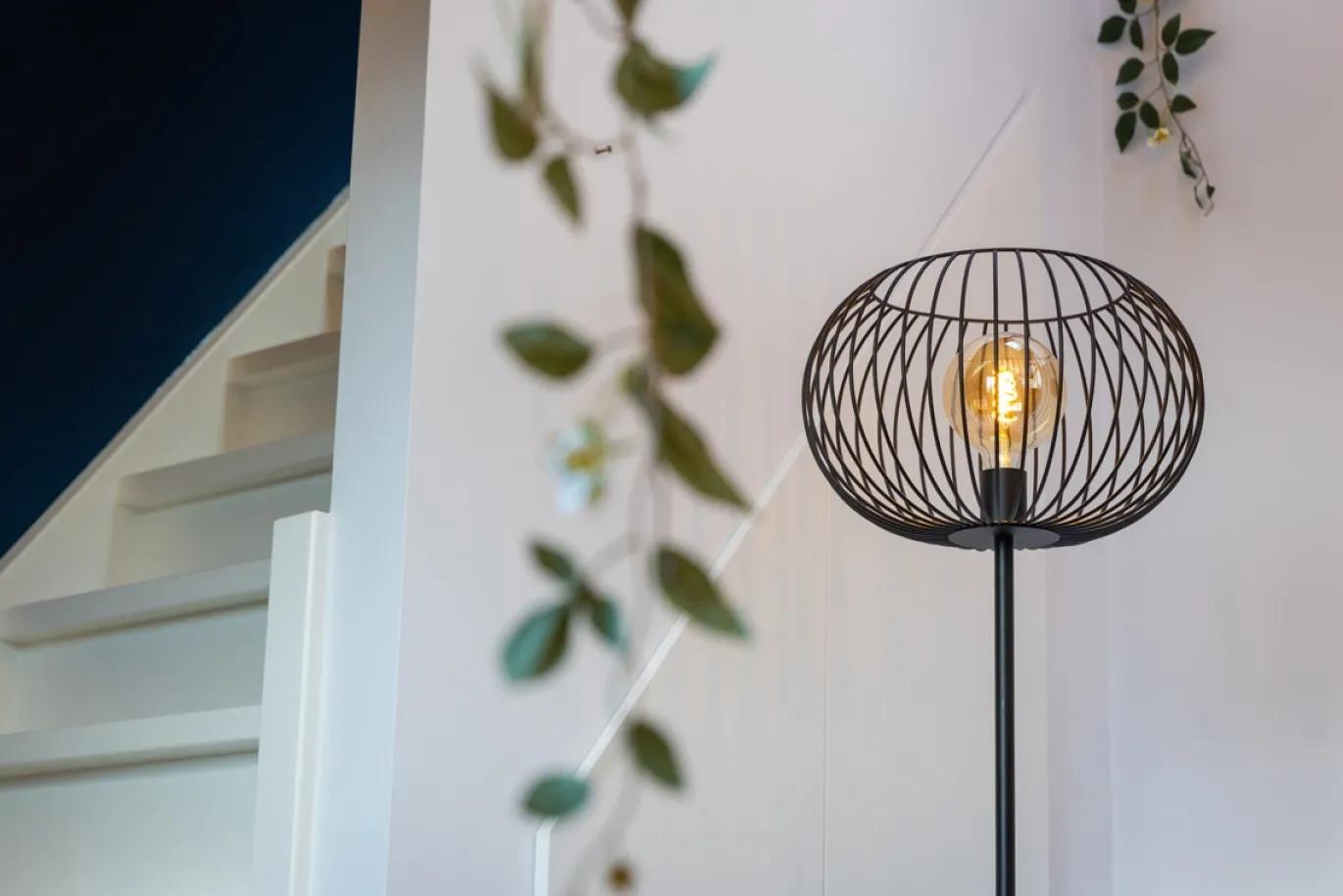 Vloerlamp Wire 2.0 Metaal Zwart - Giga Meubel