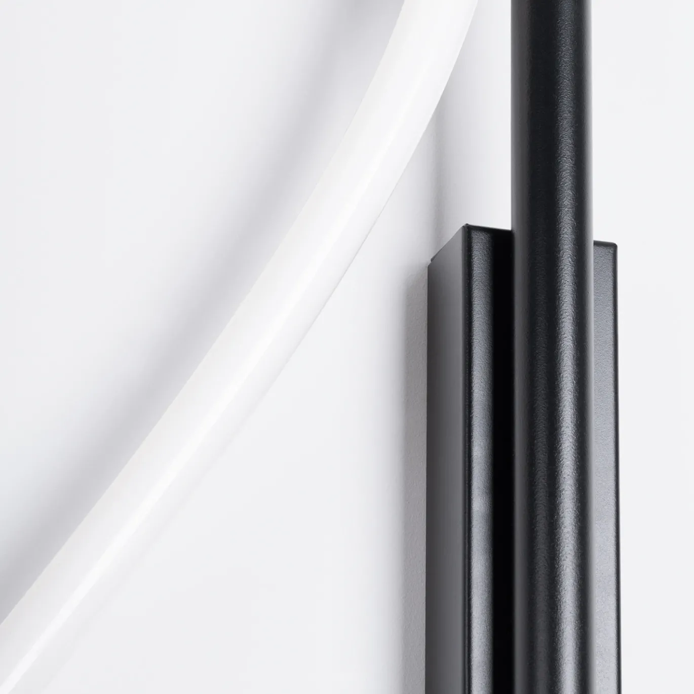 Wandlamp Galakse Zwart LED 2700-6500K - Giga Meubel
