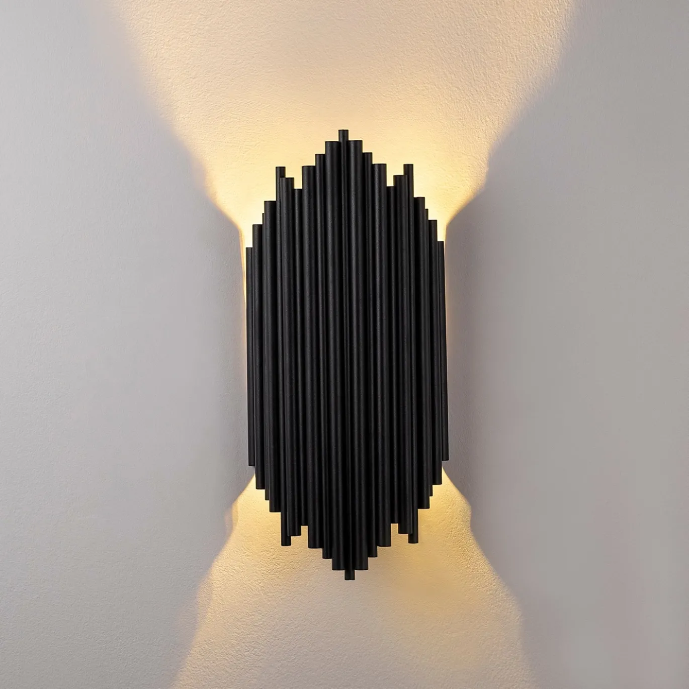 Wandlamp Kara Zwart