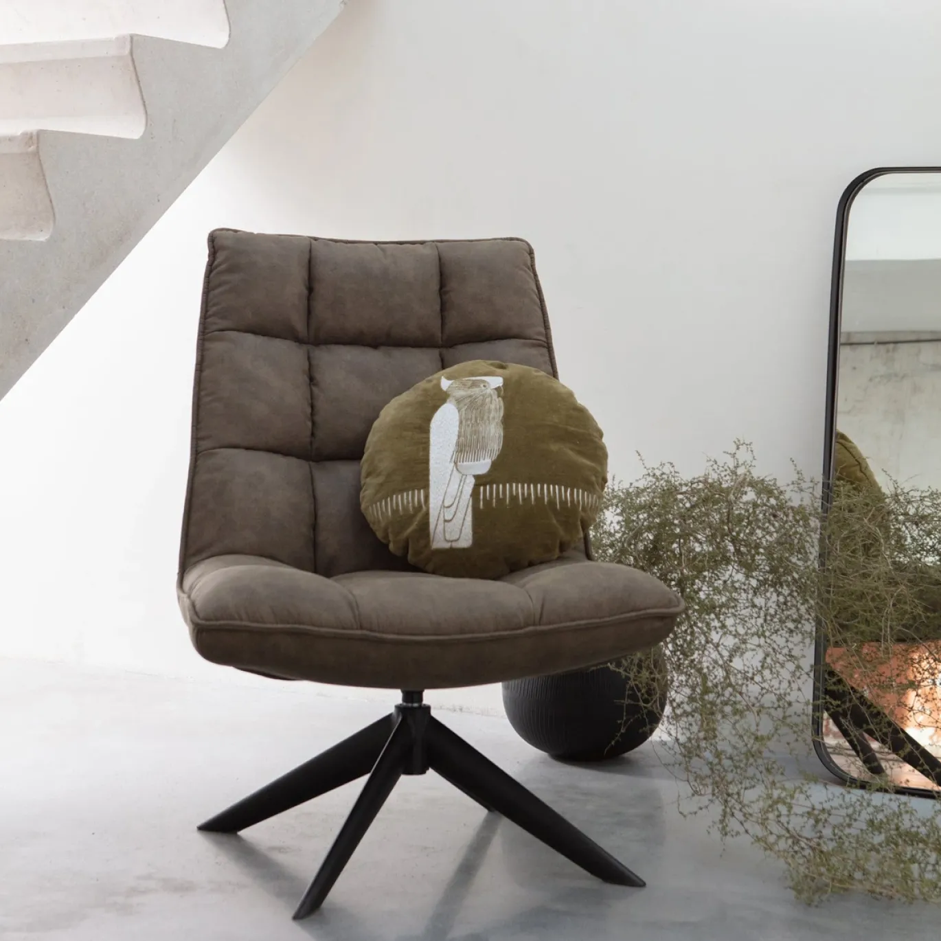 Woood Draaifauteuil Jouke Kunstleer Groen