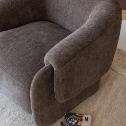 Woood Fauteuil Moru Chenille Donkerbruin