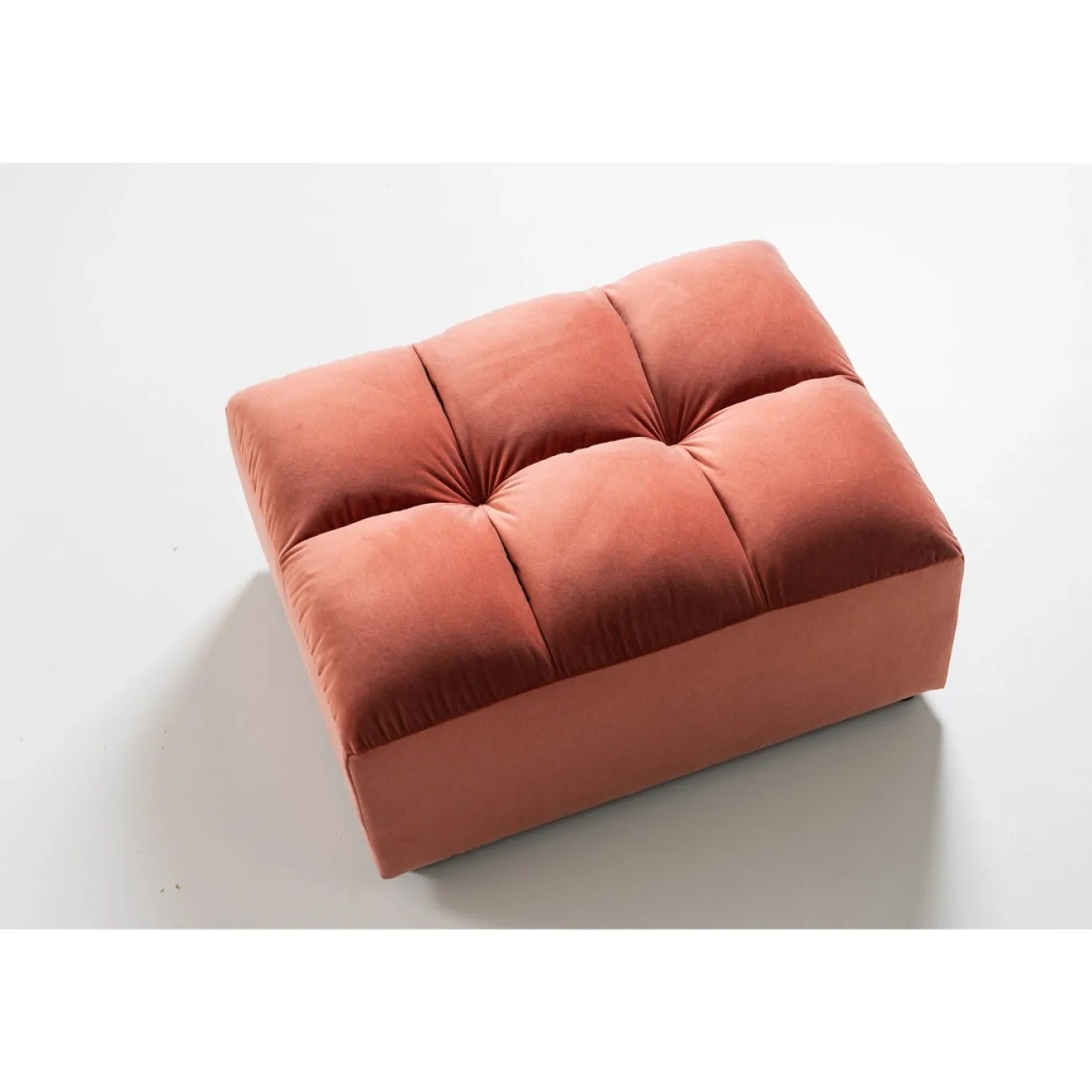 Woood Hocker Allure Velvet Blush