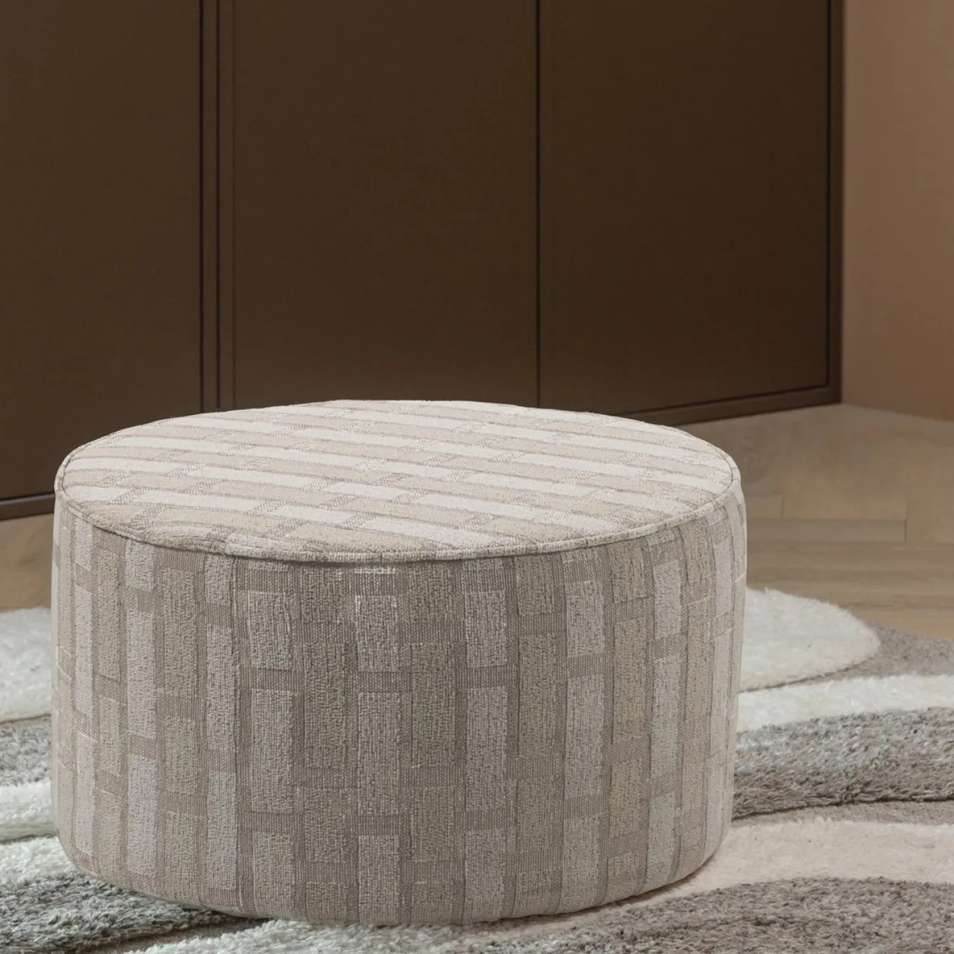 Woood Poef Sarli Laag Ruit Dessin Chenille Naturel/beige
