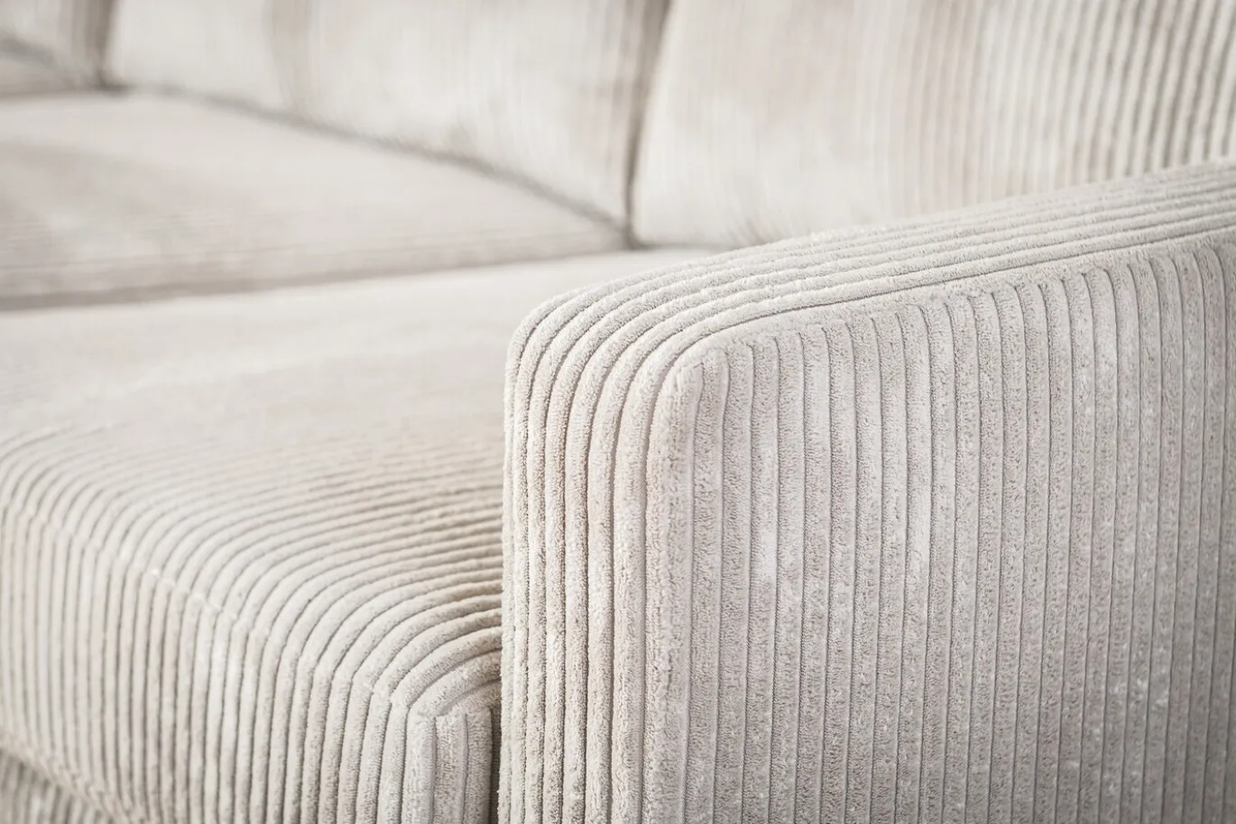 3-Zitsbank Roard Ribstof Beige - Giga Meubel